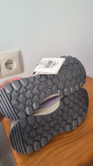 Zapatillas Scalpers Talla 40 Morado/Beige