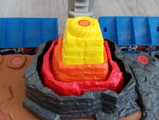 Pista Hot Wheels Monster Trucks Volcán