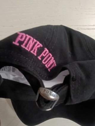 Cappello Ralph Lauren nero e fucsia