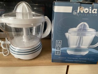 Exprimidor eléctrico Noia Collection 1.2L