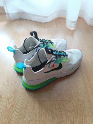 Zapatillas Nike Air Max 270 React World Wide