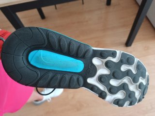 Zapatillas Nike Air Max 270 React World Wide