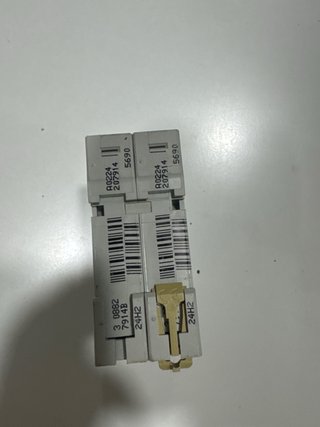 Merlin Gerin multi9 K60N C20 Interruptor