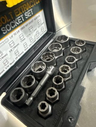Maletín Extractor Tuercas y Tornillos 14 Piezas