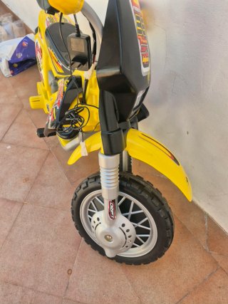 Moto de Batería Infantil Amarilla