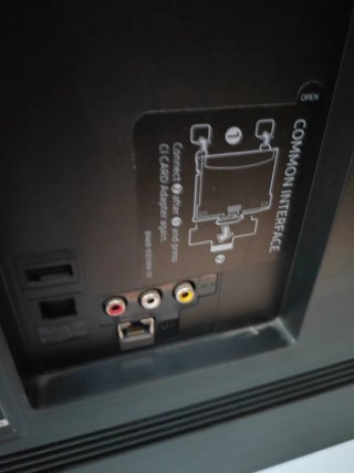 TV Samsung 75 Negra