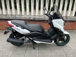 Yamaha XMAX 250cc