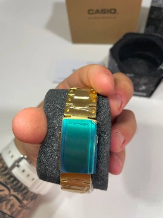 Reloj Casio G-Shock GM-B2100GD Dorado