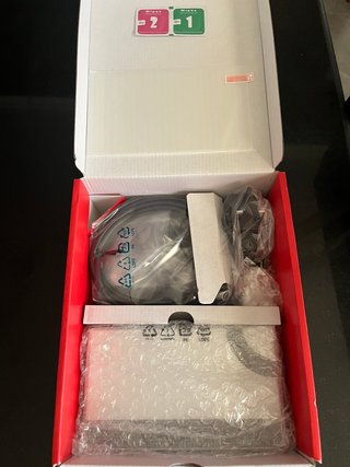 Nintendo Switch OLED + Estuche Nuevo