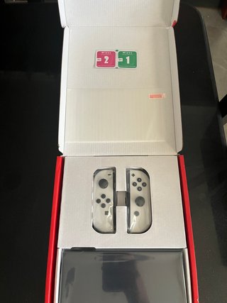 Nintendo Switch OLED + Estuche Nuevo