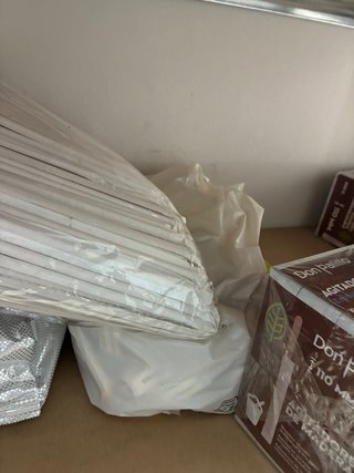 Vasos de Papel y Plástico para Cafetería