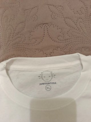 Camiseta Subterfuge Niña Polaca Talla XL
