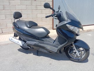 Suzuki Burgman 200