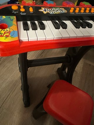 Piano musical infantil My Music World