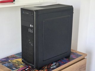 Servidor Xeon 20 núcleos 128GB ECC Negro
