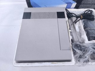 Nintendo NES Control Deck con Super Mario Bros.