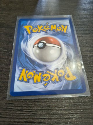 Team Rocket's Zapdos 070/182 Carta Pokémon