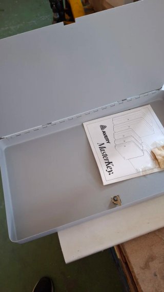 Armario/Caja Metálica para Llaves Avery MasterKey