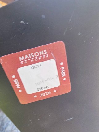 Mueble matriculas Maison du Monde.