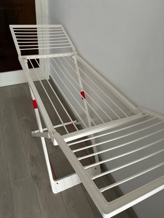 Tendedero plegable con alas metálico