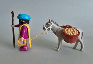 Playmobil Campesino con Burro y Cestos.
