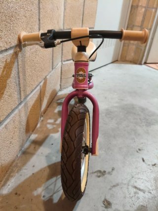 Bicicleta BIKESTAR sin pedales rosa