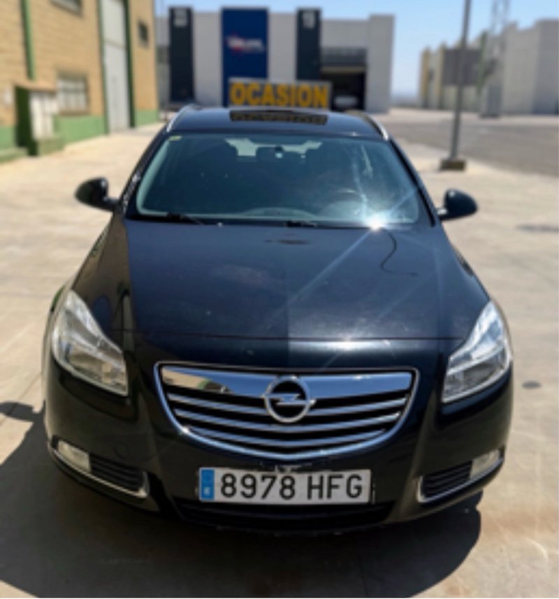 Opel Insignia 2011 - foto 1