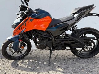 KTM Duke 125 2024