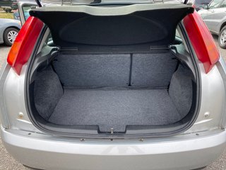 Ford Focus 2000