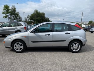 Ford Focus 2000