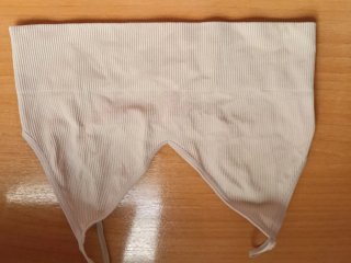 Conjunto sujetadores deportivos blanco con cerezas