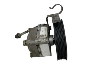 Bomba direccion Volvo 7611332138