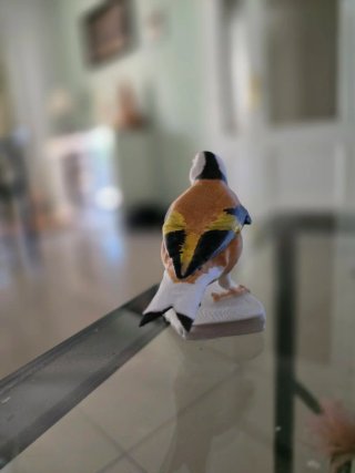 Jilguero pintado a mano 3D