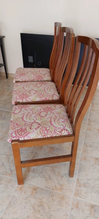 6 Sillas de Comedor Madera Tapizadas