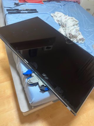TV Samsung LED 46 + Mando con su peana