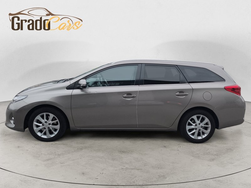 Toyota Auris 2014, foto 6