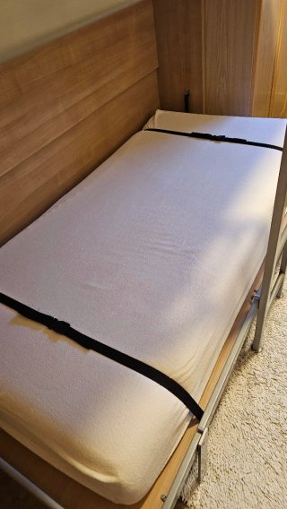 Litera Abatible Horizontal Madera y Metal