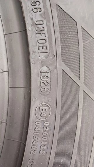 215/65 R16 98H CONTINENTAL CONTICROSSCONTACT™ LX 2
