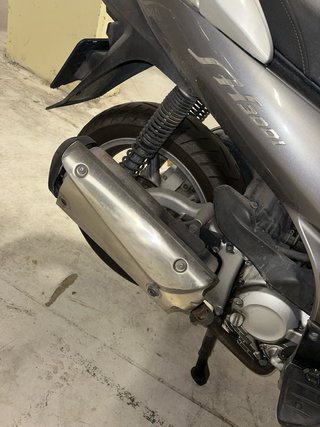 Honda SH300 Gris