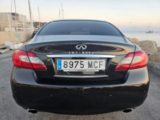 Infiniti M30 2012