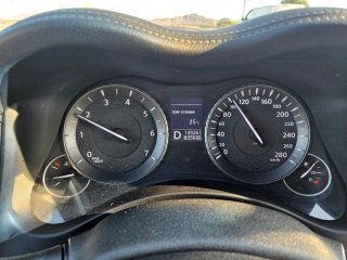 Infiniti M30 2012