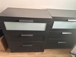 Cómoda Brimnes Ikea Negra