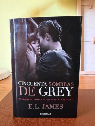 Cincuenta sombras de Grey – E. L. James