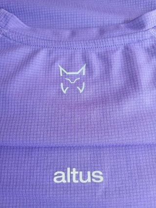 ALTUS Camiseta Técnica EIRE