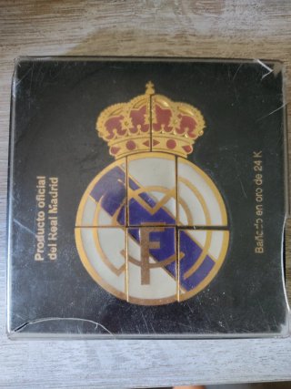 ESCUDO Pines REAL MADRID Baño ORO 24K