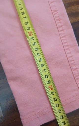 Pantaloni rosa