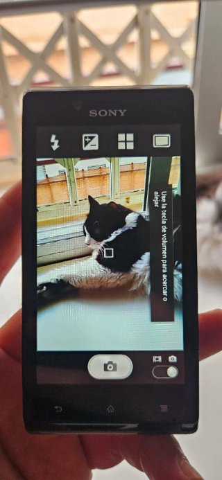 Sony Xperia Orange