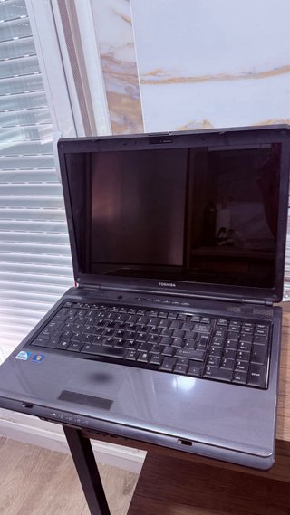 Portatile Toshiba (senza batteria)