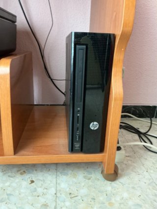 Ordenador HP Negro Completo