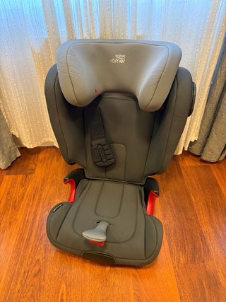 Silla coche Romer Kidfix II XP SICT